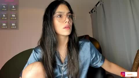   Follow me  Pvt and c2c is on  online show from 04/26/26, 05:16