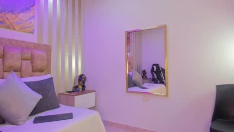 AVIS  online show from 09/20/25, 07:04