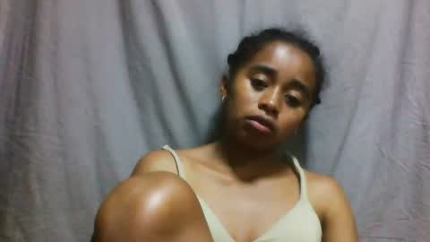 Snapshot of avontsoaldy chatting on 11/12/25, 04:46 avontsoaldy online show from 11/12/25, 04:46