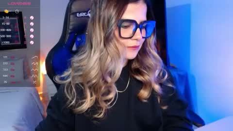 Avrill Morgan online show from 11/07/25, 02:06