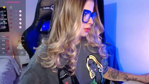 Avrill Morgan online show from 11/16/25, 07:08