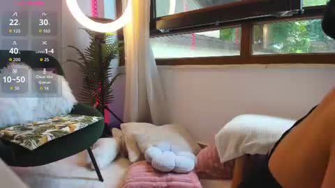 Jolie online show from 07/23/26, 10:46