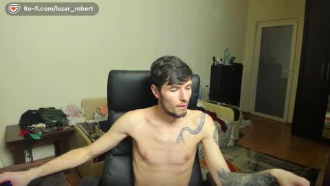 Snapshot of awesome_justin chatting on 10/19/25, 12:17 Justin online show from 10/19/25, 12:17