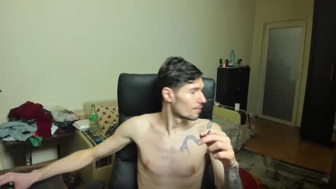 Snapshot of awesome_justin chatting on 11/18/25, 06:12 Justin online show from 11/18/25, 06:12