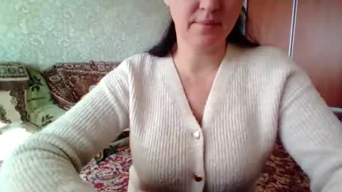 Snapshot of awesomeladyy chatting on 10/15/25, 08:25 awesomeladyy online show from 10/15/25, 08:25