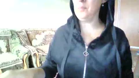 Snapshot of awesomeladyy chatting on 10/17/25, 08:17 awesomeladyy online show from 10/17/25, 08:17