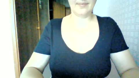 awesomeladyy online show from 06/28/26, 07:36