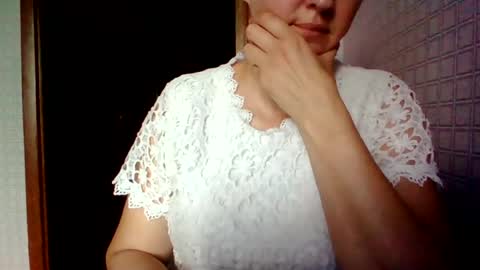 awesomeladyy online show from 07/27/26, 08:32
