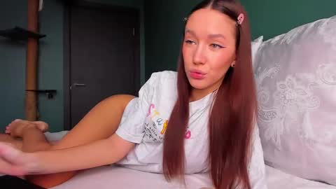 Awgustina online show from 02/09/25, 09:47