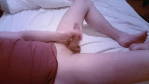 Snapshot of awoldin99 chatting on 02/12/25, 11:30 Awoldin98 online show from 02/12/25, 11:30