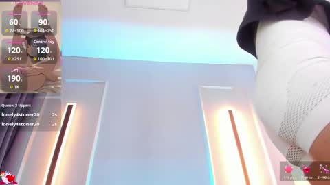 Snapshot of axaras chatting on 09/20/25, 11:44 Axara online show from 09/20/25, 11:44