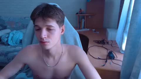 Snapshot of axel_0ne chatting on 03/05/26, 08:54 axel_0ne online show from 03/05/26, 08:54