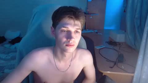 Snapshot of axel_0ne chatting on 03/06/26, 07:54 axel_0ne online show from 03/06/26, 07:54