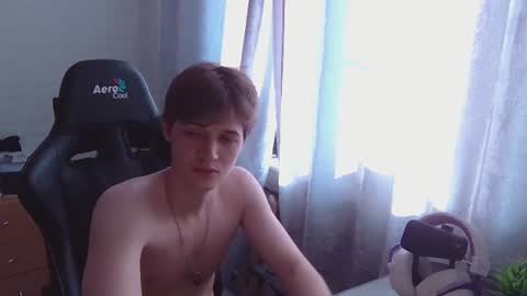 Snapshot of axel_0ne chatting on 06/10/26, 01:06 axel_0ne online show from 06/10/26, 01:06