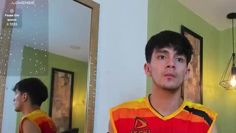 Snapshot of axel_draven chatting on 11/20/25, 11:32 axel_draven online show from 11/20/25, 11:32