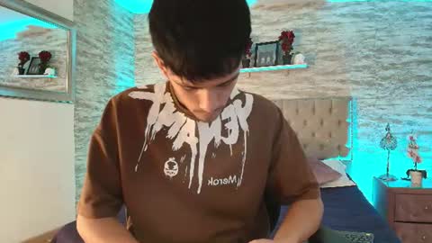 axel_draven online show from 06/15/26, 12:40