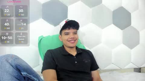 Snapshot of axel_forte chatting on 11/11/25, 01:22 Axel Forte online show from 11/11/25, 01:22