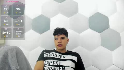 Snapshot of axel_forte chatting on 11/12/25, 01:22 Axel Forte online show from 11/12/25, 01:22