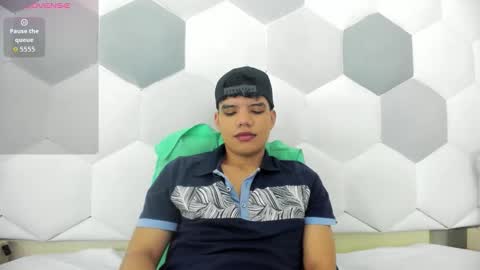 Snapshot of axel_forte chatting on 11/25/25, 04:01 Axel Forte online show from 11/25/25, 04:01