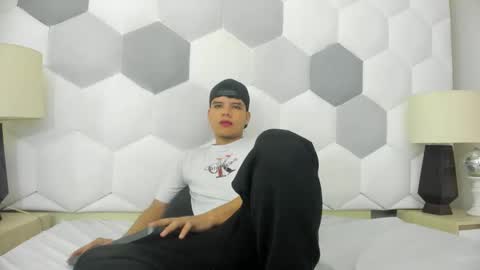 Axel Forte online show from 02/14/26, 04:53