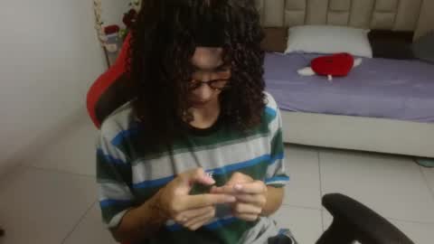 Axel online show from 05/13/26, 12:41