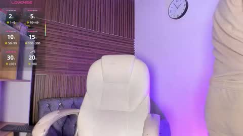 axel_grey_ online show from 01/09/26, 12:30