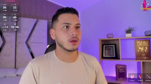 axel_grey_ online show from 06/05/26, 12:33