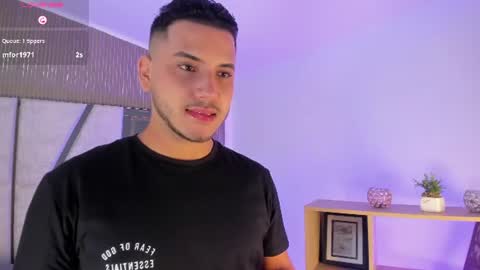 axel_grey_ online show from 07/20/26, 01:02