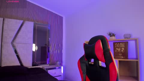 axel_grey_ online show from 07/27/26, 12:45