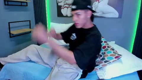 A X E L  online show from 06/21/26, 02:41