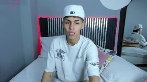 A X E L  online show from 07/11/26, 08:33