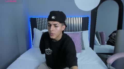 A X E L  online show from 07/14/26, 07:30