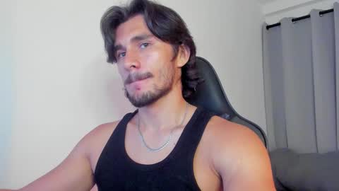 Snapshot of axel_owen chatting on 09/20/25, 11:17 Axel online show from 09/20/25, 11:17