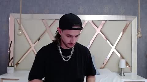 Axel  online show from 05/30/26, 02:52