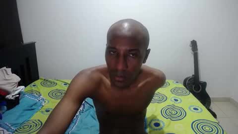 axel rios online show from 10/10/25, 06:01