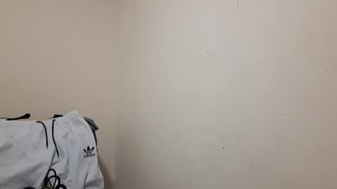 Snapshot of axel_rosse2 chatting on 12/14/25, 06:56 axel_rosse2 online show from 12/14/25, 06:56