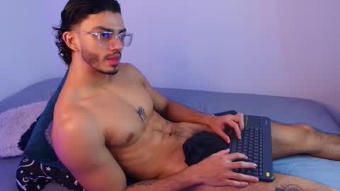 axel stein NEW ACCOUNT online show from 01/10/26, 04:47