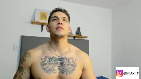 INDEPENDENT MODEL  online show from 02/04/26, 04:18