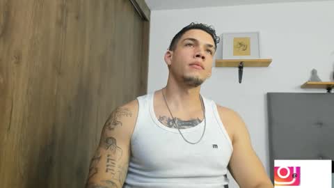 INDEPENDENT MODEL  online show from 03/22/26, 04:38