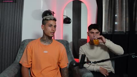 Snapshot of axel_villa chatting on 01/25/25, 10:07 Agustin online show from 01/25/25, 10:07