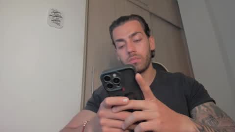 axelblaze_1 online show from 03/09/26, 12:53