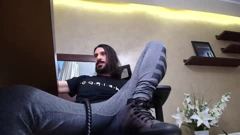 AxelColton online show from 12/17/24, 09:39