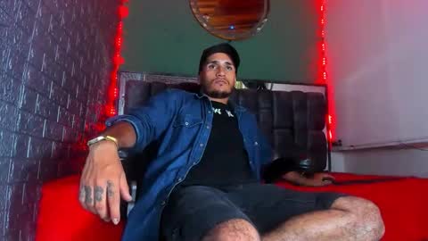 Axell Cross2 online show from 10/29/25, 01:19