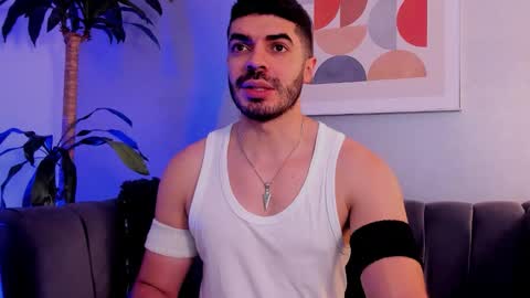 Snapshot of axelthompsom chatting on 12/04/25, 11:19 Axel Thompsom online show from 12/04/25, 11:19