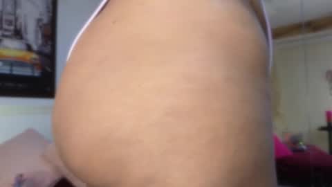 Axhley online show from 10/18/25, 09:32