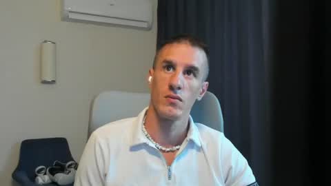 Axl online show from 06/21/26, 02:14