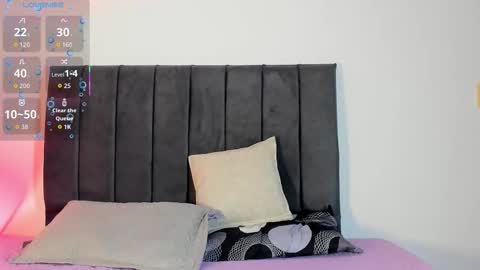 Snapshot of axxxel_twink chatting on 03/20/26, 03:11 Axxxel online show from 03/20/26, 03:11