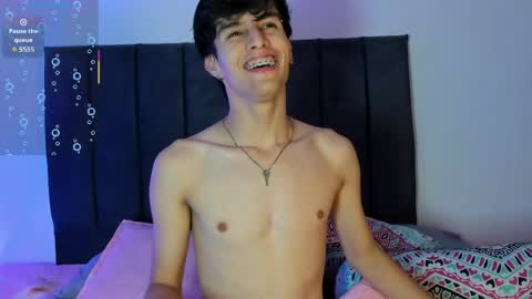 Snapshot of axxxel_twink chatting on 04/27/26, 03:15 Axxxel online show from 04/27/26, 03:15