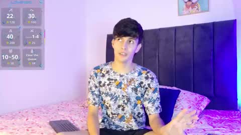 Snapshot of axxxel_twink chatting on 05/31/26, 02:42 Axxxel online show from 05/31/26, 02:42