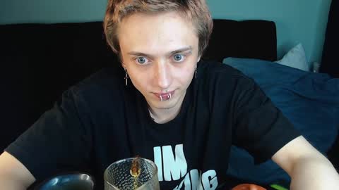 Ian skinny Slawa online show from 12/10/24, 02:50